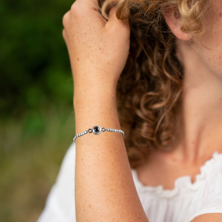 Personalized Round Adjustable Projection Bracelet With Diamond